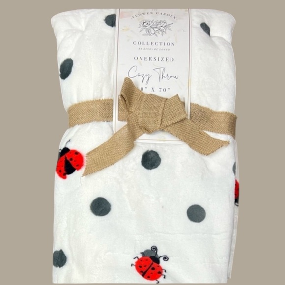 The Flower Garden - ‘Lucky Ladybugs’ plush throw. 60” x 70”. NWT - Picture 2 of 5